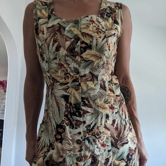 Dangerfield Jungle Print Dress with Pockets. Size M - Picture 4 of 7